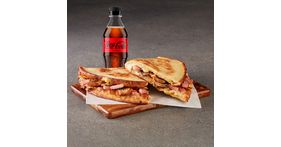 Combo Sandwich Pizza Jamón 6 quesos